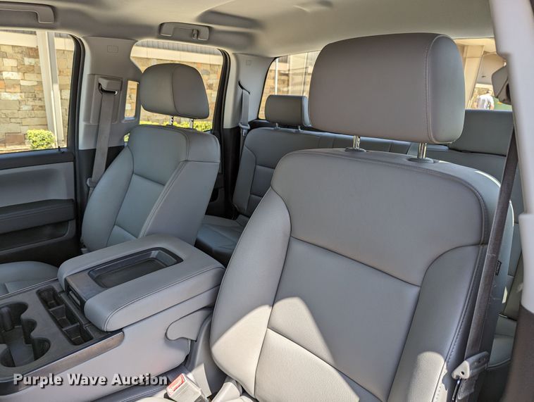 image for item DR6881 2016  Chevrolet Silverado 1500  Double Cab pickup truck