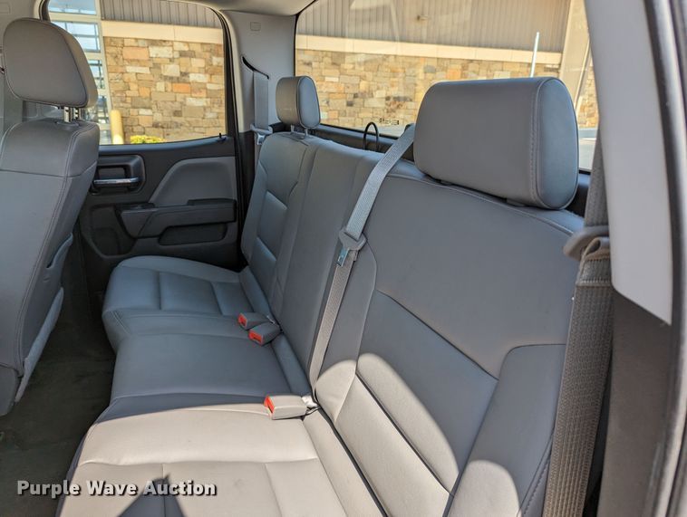 image for item DR6881 2016  Chevrolet Silverado 1500  Double Cab pickup truck