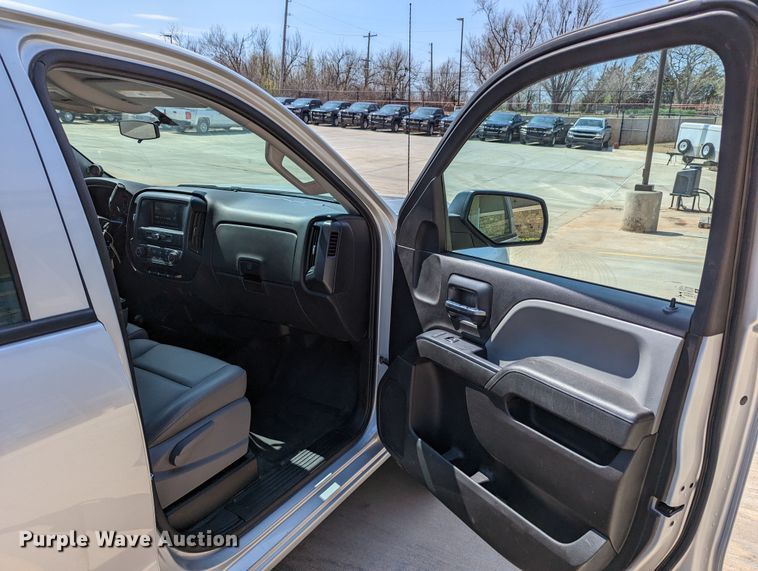 image for item DR6881 2016  Chevrolet Silverado 1500  Double Cab pickup truck