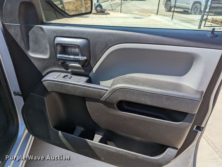 image for item DR6881 2016  Chevrolet Silverado 1500  Double Cab pickup truck