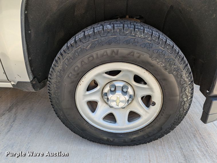 image for item DR6881 2016  Chevrolet Silverado 1500  Double Cab pickup truck