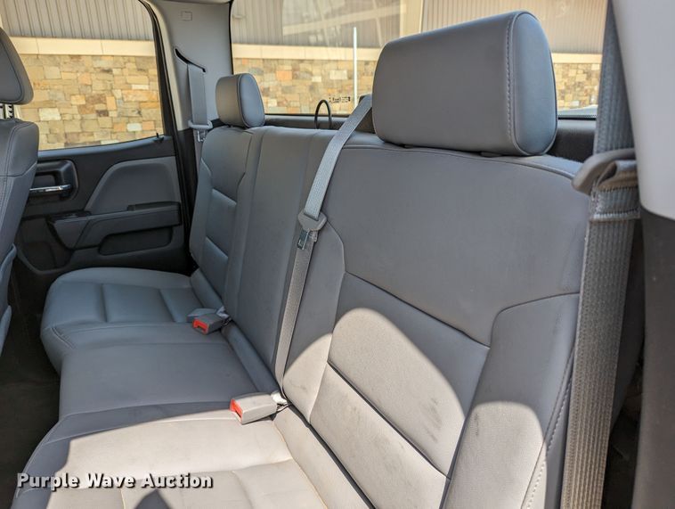 image for item DR6882 2016 Chevrolet Silverado  1500  Double Cab pickup truck