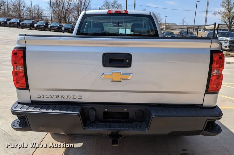 image for item DR6883 2017 Chevrolet Silverado  1500  Double Cab pickup truck