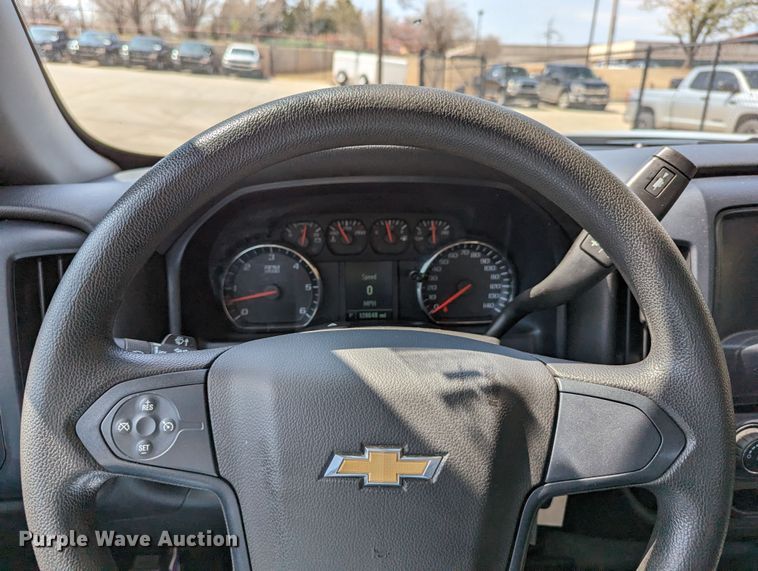 image for item DR6883 2017 Chevrolet Silverado  1500  Double Cab pickup truck