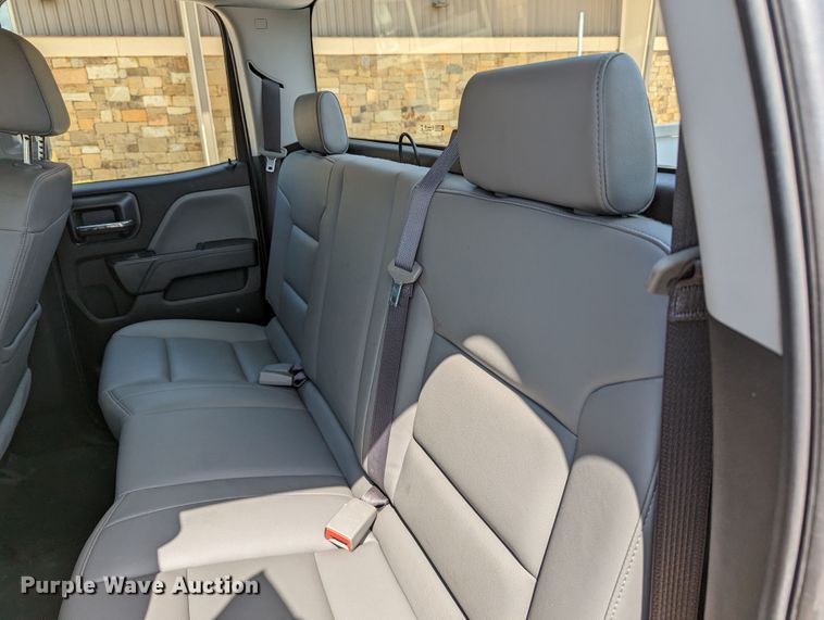 image for item DR6883 2017 Chevrolet Silverado  1500  Double Cab pickup truck