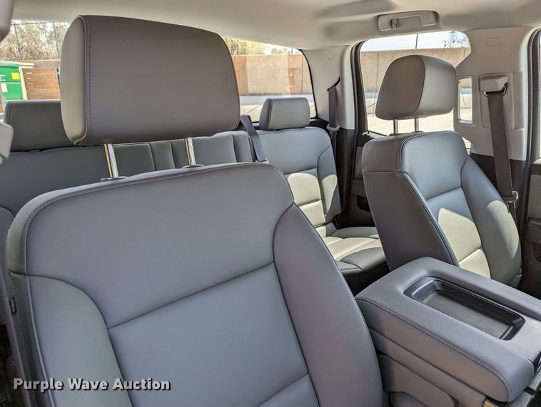 image for item DR6883 2017 Chevrolet Silverado  1500  Double Cab pickup truck