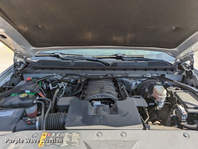 image for item DR6883 2017 Chevrolet Silverado  1500  Double Cab pickup truck