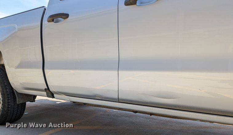 image for item DR6883 2017 Chevrolet Silverado  1500  Double Cab pickup truck