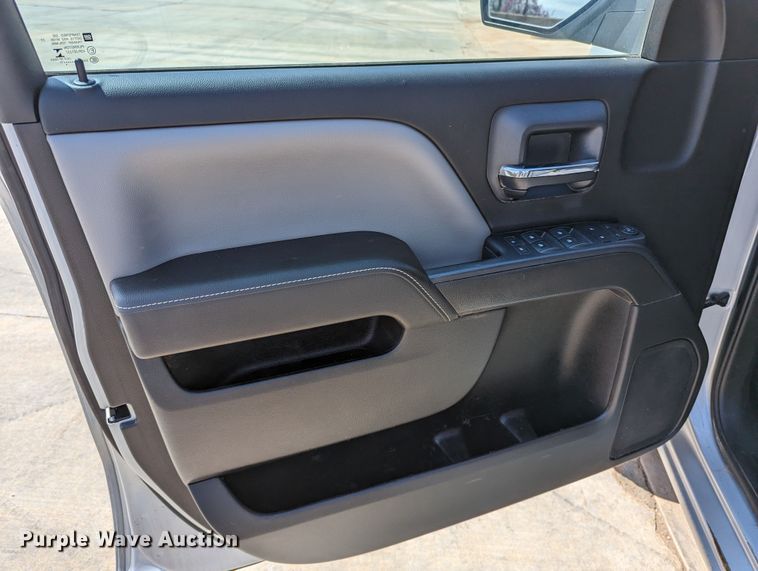 image for item DR6884 2015 Chevrolet Silverado 1500  Double Cab pickup truck