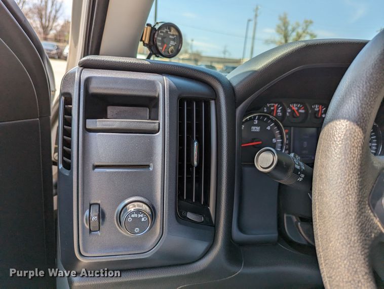 image for item DR6884 2015 Chevrolet Silverado 1500  Double Cab pickup truck