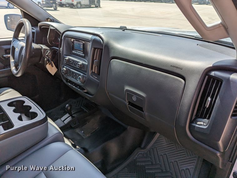 image for item DR6884 2015 Chevrolet Silverado 1500  Double Cab pickup truck