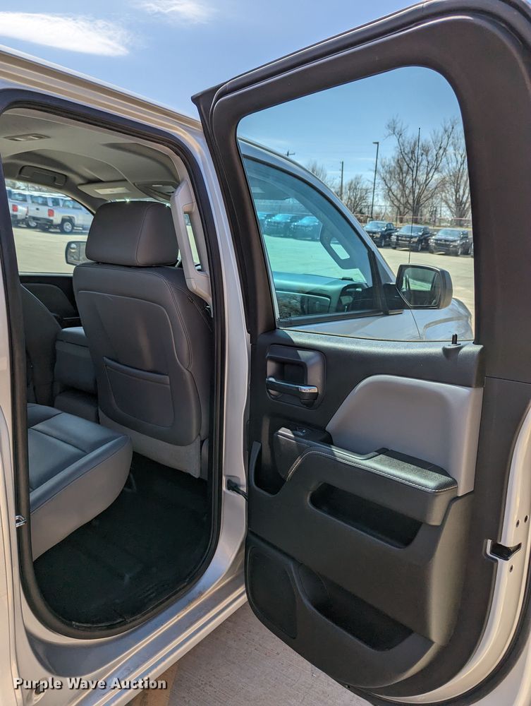 image for item DR6884 2015 Chevrolet Silverado 1500  Double Cab pickup truck