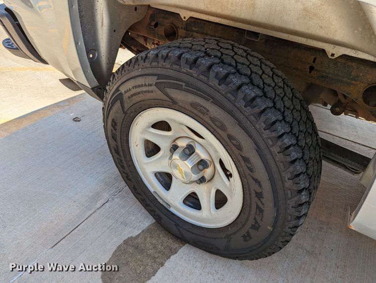 image for item DR6884 2015 Chevrolet Silverado 1500  Double Cab pickup truck