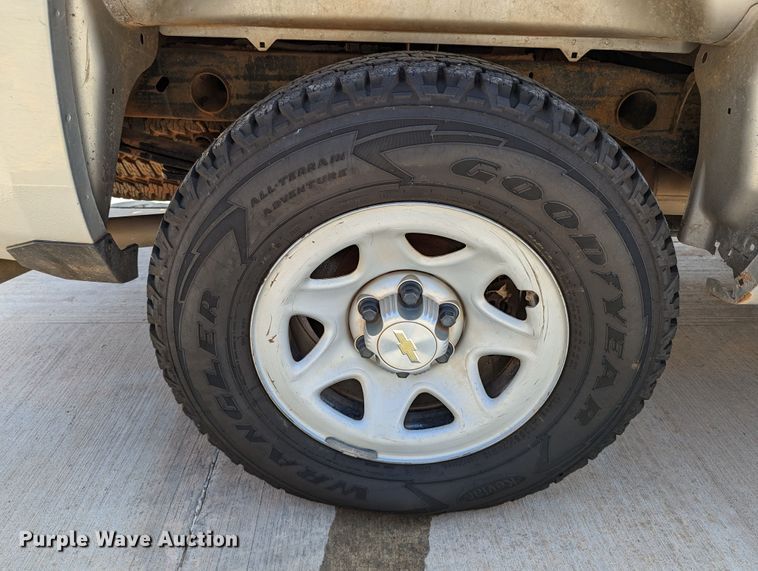 image for item DR6884 2015 Chevrolet Silverado 1500  Double Cab pickup truck