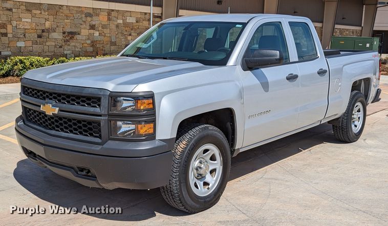 image for item DR6885 2015 Chevrolet Silverado 1500  Double Cab pickup truck