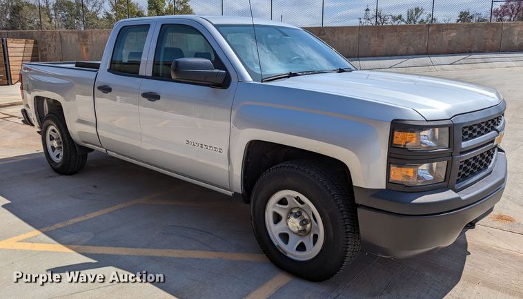 image for item DR6885 2015 Chevrolet Silverado 1500  Double Cab pickup truck