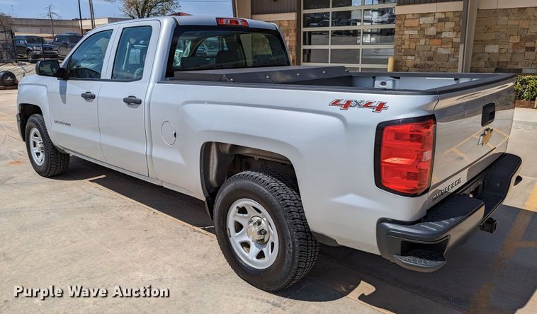 image for item DR6885 2015 Chevrolet Silverado 1500  Double Cab pickup truck