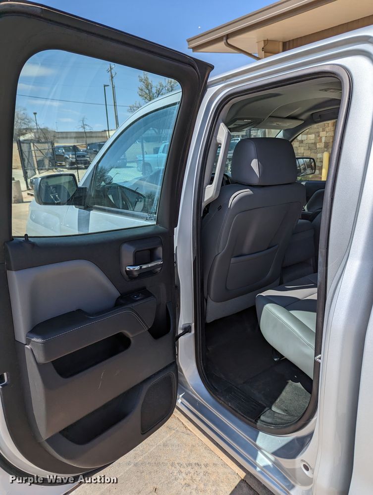 image for item DR6885 2015 Chevrolet Silverado 1500  Double Cab pickup truck