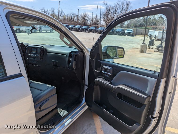 image for item DR6885 2015 Chevrolet Silverado 1500  Double Cab pickup truck