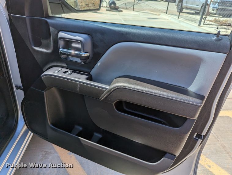 image for item DR6885 2015 Chevrolet Silverado 1500  Double Cab pickup truck