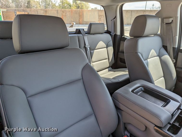 image for item DR6885 2015 Chevrolet Silverado 1500  Double Cab pickup truck