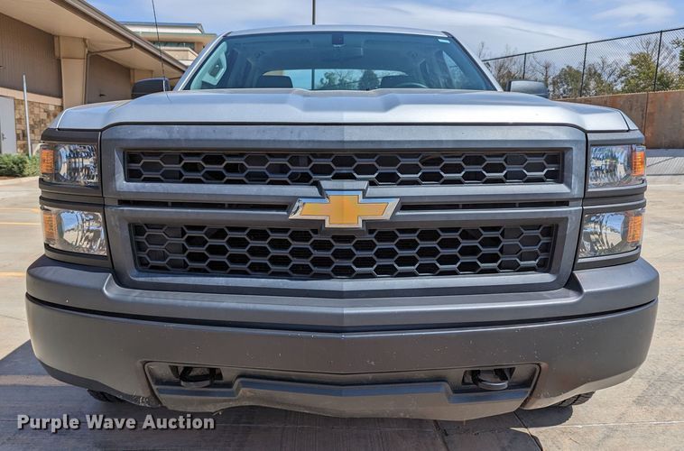 image for item DR6885 2015 Chevrolet Silverado 1500  Double Cab pickup truck