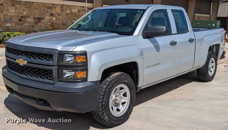 image for item DR6886 2015 Chevrolet Silverado 1500  Double Cab pickup truck