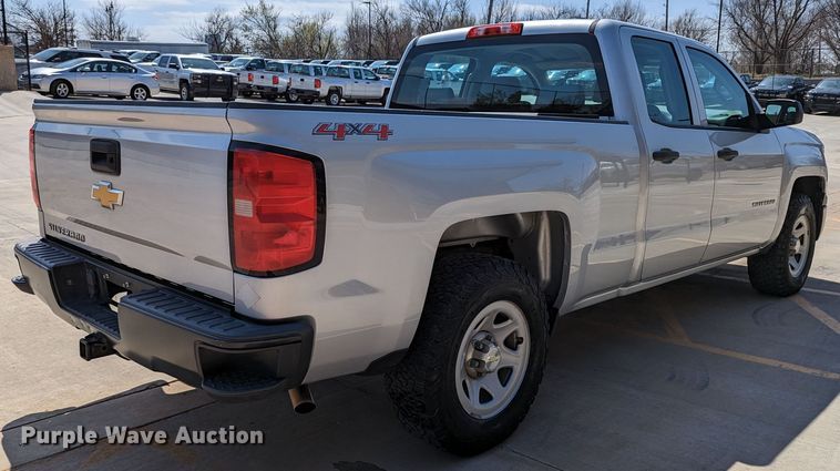 image for item DR6886 2015 Chevrolet Silverado 1500  Double Cab pickup truck