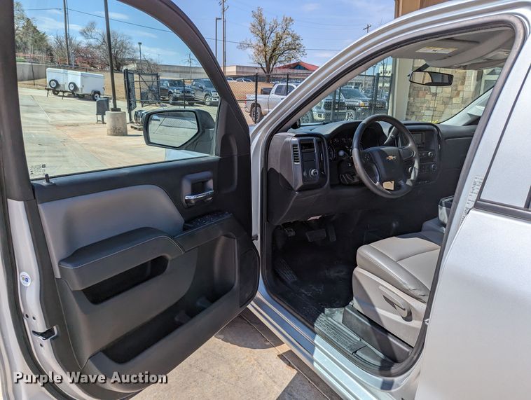 image for item DR6886 2015 Chevrolet Silverado 1500  Double Cab pickup truck