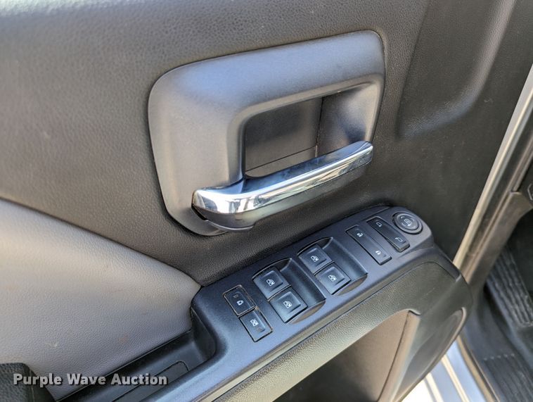 image for item DR6886 2015 Chevrolet Silverado 1500  Double Cab pickup truck