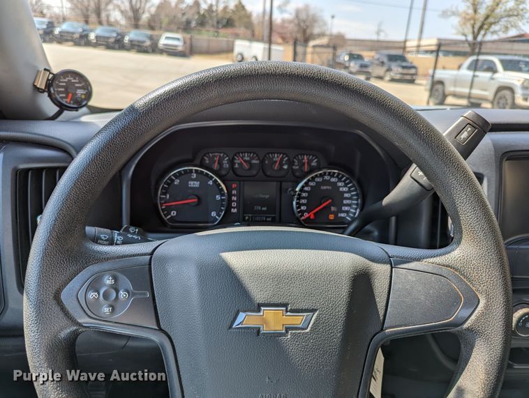 image for item DR6886 2015 Chevrolet Silverado 1500  Double Cab pickup truck