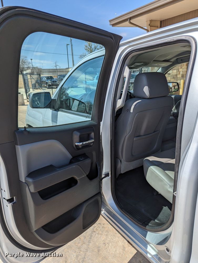 image for item DR6886 2015 Chevrolet Silverado 1500  Double Cab pickup truck