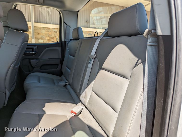 image for item DR6886 2015 Chevrolet Silverado 1500  Double Cab pickup truck