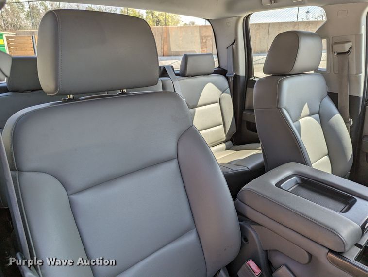 image for item DR6886 2015 Chevrolet Silverado 1500  Double Cab pickup truck