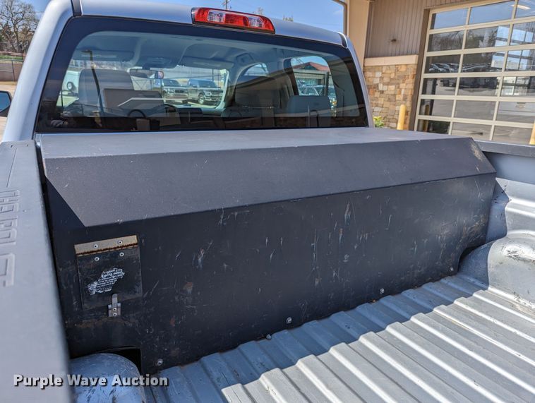 image for item DR6886 2015 Chevrolet Silverado 1500  Double Cab pickup truck