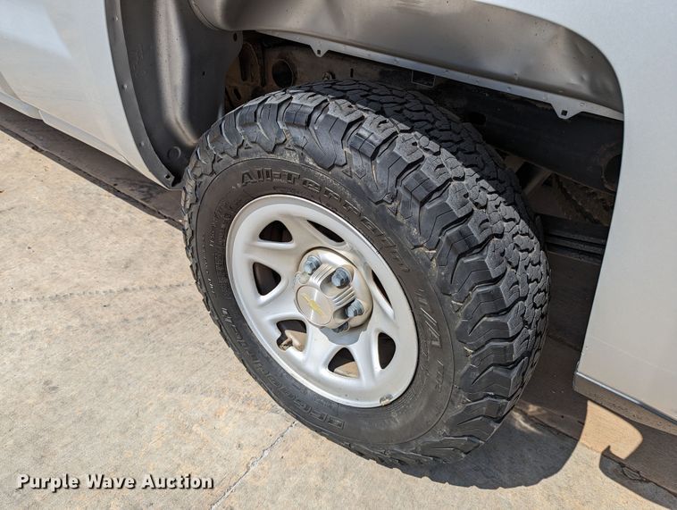 image for item DR6886 2015 Chevrolet Silverado 1500  Double Cab pickup truck