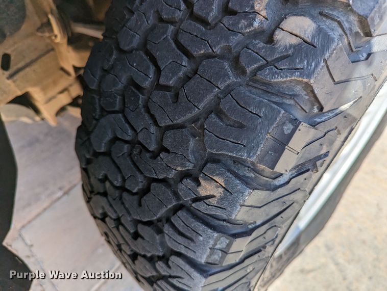 image for item DR6886 2015 Chevrolet Silverado 1500  Double Cab pickup truck