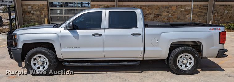 image for item DR6887 2015 Chevrolet Silverado 1500  Crew Cab pickup truck
