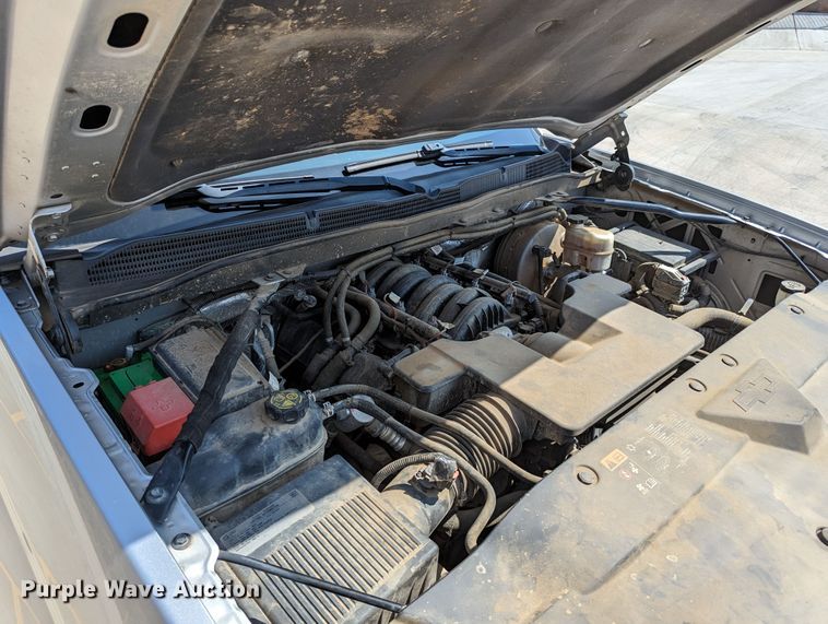 image for item DR6887 2015 Chevrolet Silverado 1500  Crew Cab pickup truck