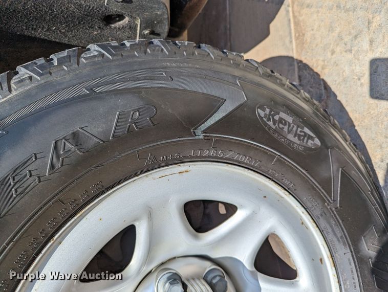 image for item DR6887 2015 Chevrolet Silverado 1500  Crew Cab pickup truck