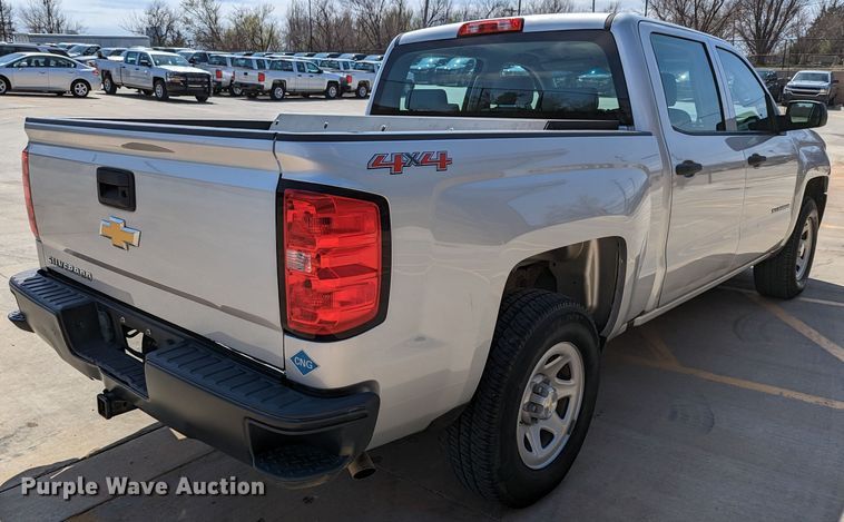 image for item DR6888 2016 Chevrolet Silverado 1500  Crew Cab pickup truck