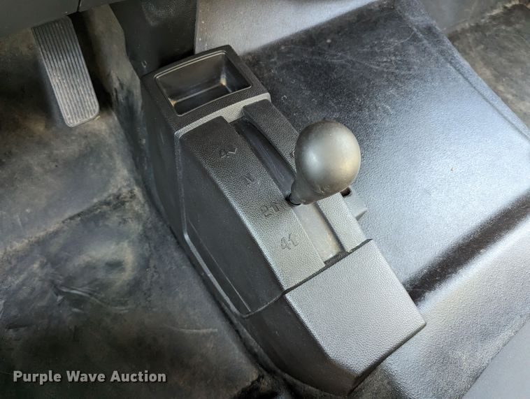 image for item DR6888 2016 Chevrolet Silverado 1500  Crew Cab pickup truck