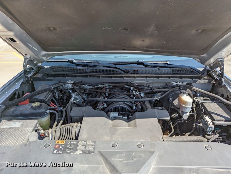 image for item DR6888 2016 Chevrolet Silverado 1500  Crew Cab pickup truck