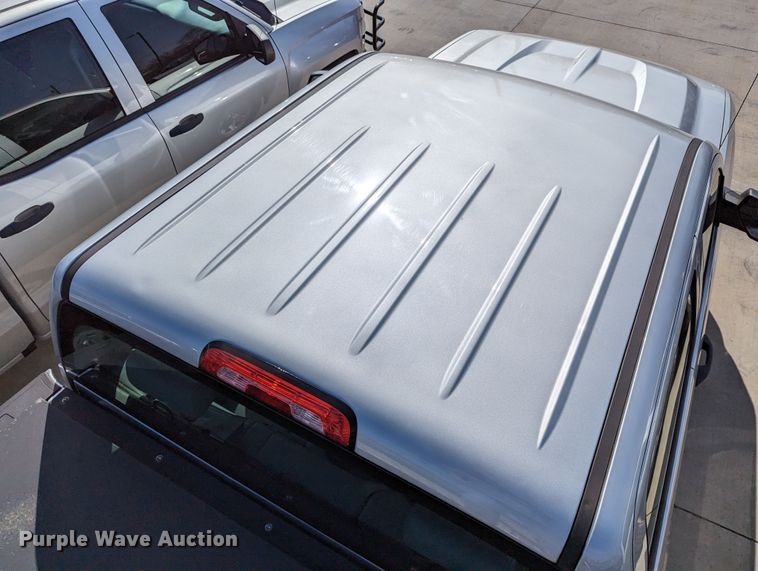 image for item DR6888 2016 Chevrolet Silverado 1500  Crew Cab pickup truck