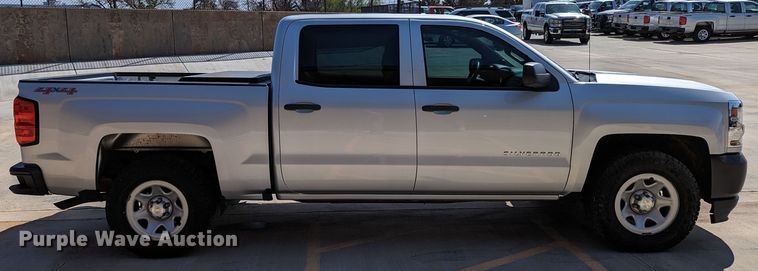 image for item DR6890 2016 Chevrolet Silverado 1500  Crew Cab pickup truck