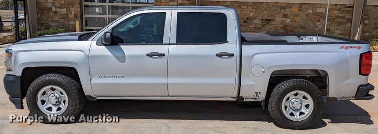image for item DR6890 2016 Chevrolet Silverado 1500  Crew Cab pickup truck