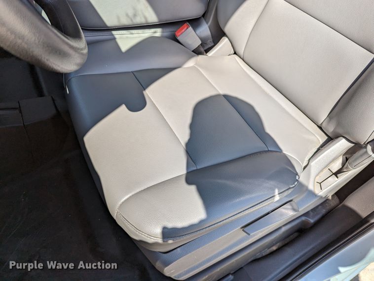 image for item DR6890 2016 Chevrolet Silverado 1500  Crew Cab pickup truck