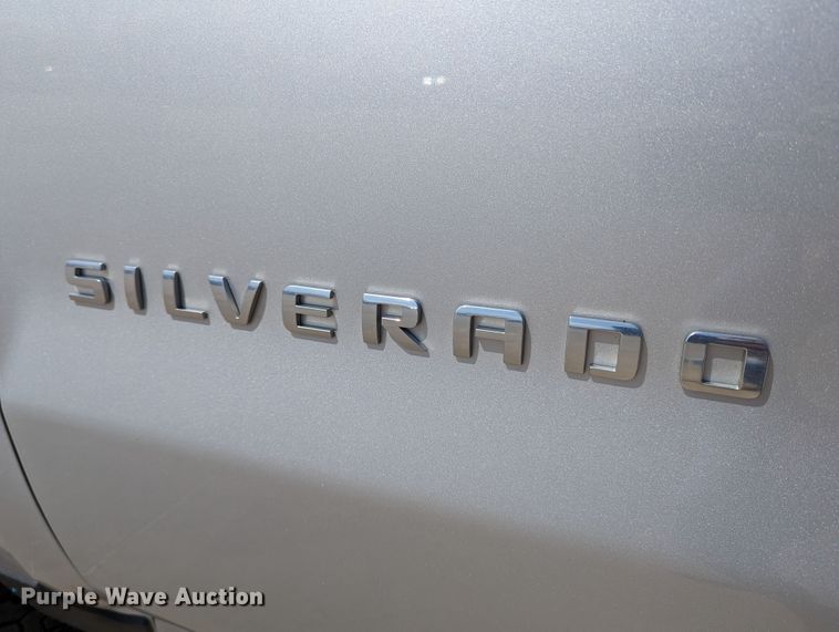 image for item DR6890 2016 Chevrolet Silverado 1500  Crew Cab pickup truck