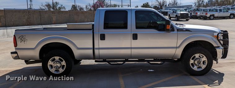 image for item DR6891 2015 Ford F250 Super Duty  Crew Cab pickup truck