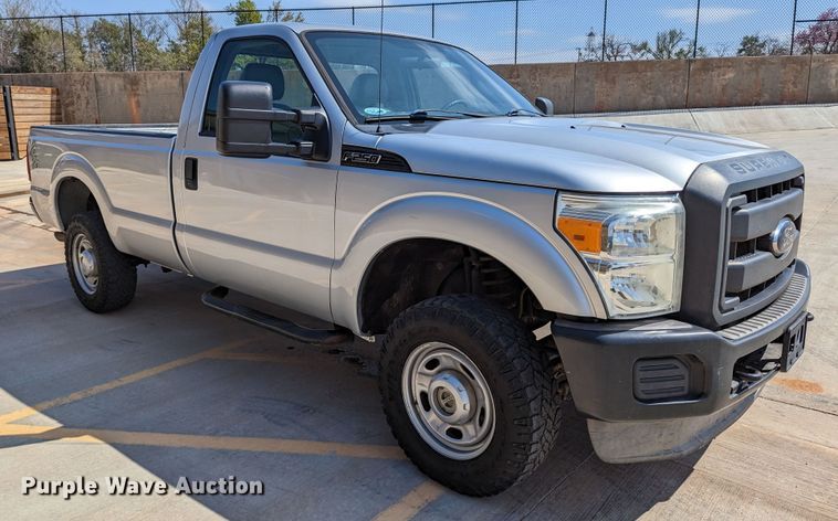 image for item DR6892 2012 Ford F250 Super Duty  pickup truck